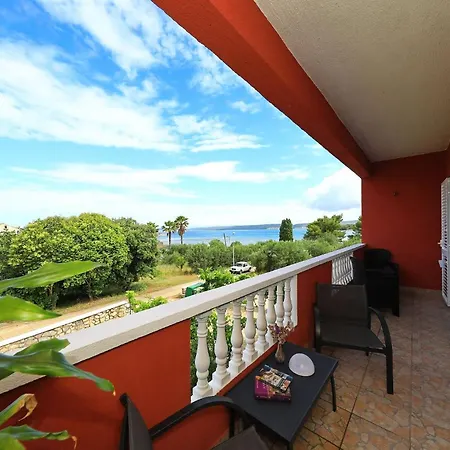 Apartament Saphron *