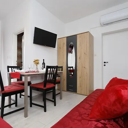 Apartament Saphron *