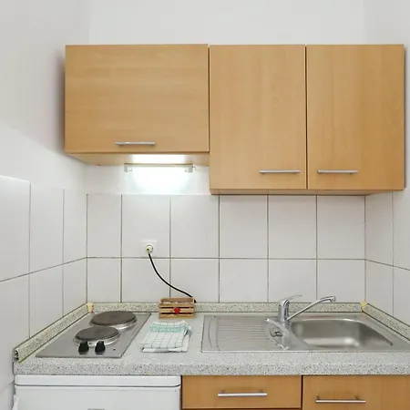 Apartment Saphron Mrljane