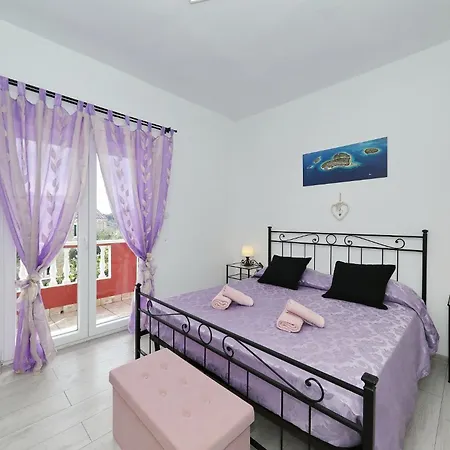 Apartment Saphron *